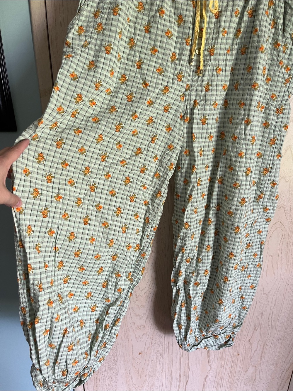 Free People On Repeat Pyjama Trousers Plaid Floral - Lime Cream Sz L - Picture 5 of 16